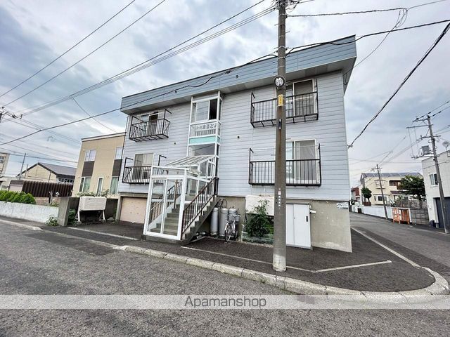 コーポまるとみの外観写真