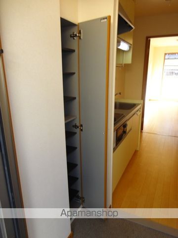 PIN BONHEURの内装写真