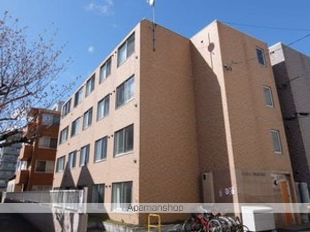 エステラ二十四軒A館の外観写真