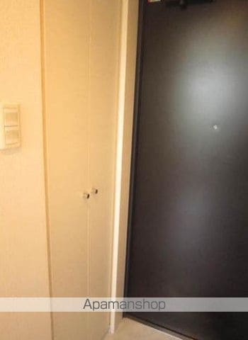 ドゥーエ両国の内装写真