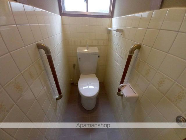 美井元町戸建の内装写真