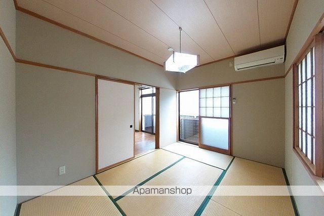 ニート青山の内装写真