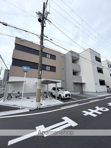 フジパレスエンIII号館の外観写真