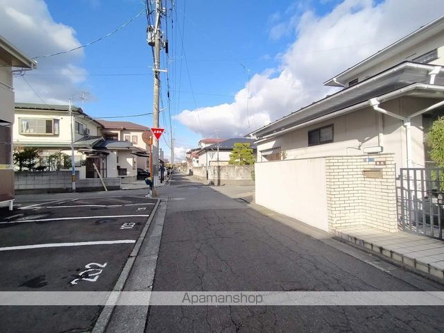 グランピア保戸野の周辺写真