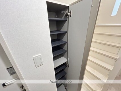 ＣＢ吉川ＫＡＪＩＮ[1K/22.02m2]の収納