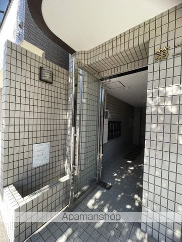 第二杉原ビルの玄関写真