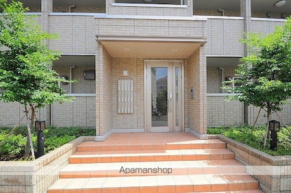 メゾンクロノス[2LDK/53.65m2]のエントランス