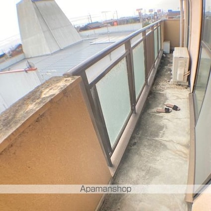 コーポ衣川[2LDK/51.03m2]のバルコニー