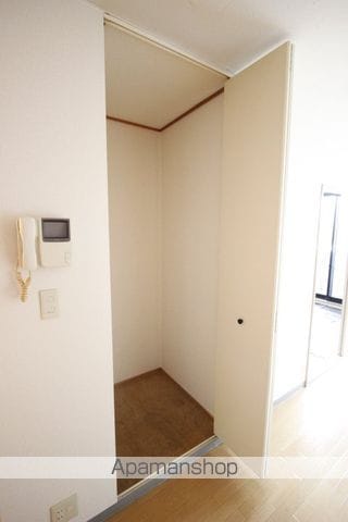 ファーストの内装写真
