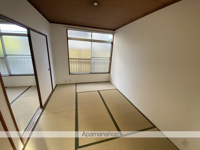 男山マンションの内装写真