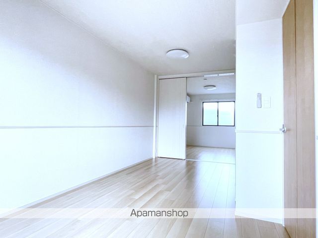 アジャーIの内装写真