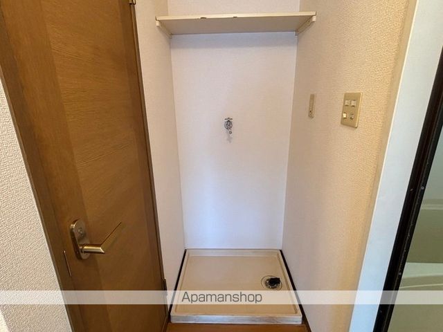 ロイヤルファミール Cの内装写真