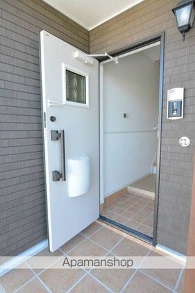 ユーピテル[1LDK/45.82m2]のエントランス1