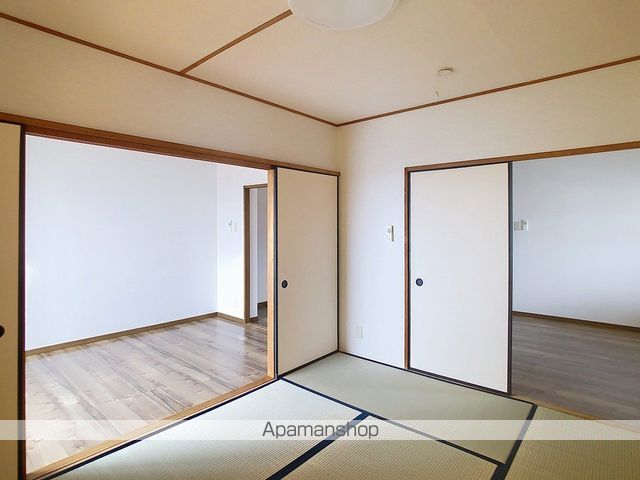 シャルマン駿河台の内装写真