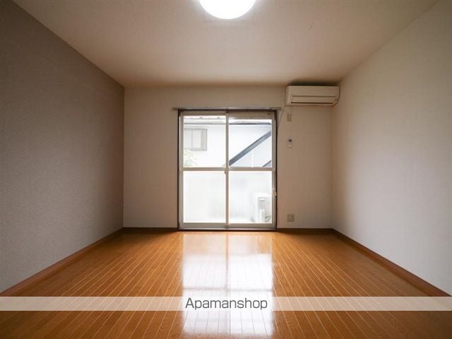 レジデンス天神沢の内装写真