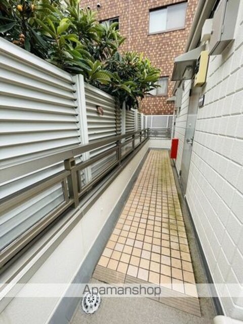 東京都練馬区桜台３丁目[1R/17.58m2]のエントランス