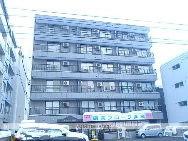 セントポーリア五番館の外観写真