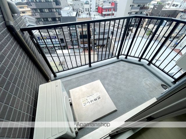 プレミアム菱屋西の内装写真