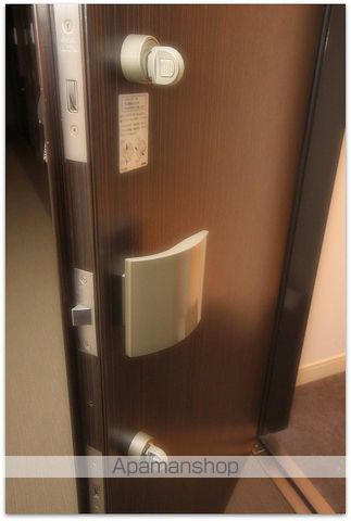 プレサンスタワー北浜の内装写真