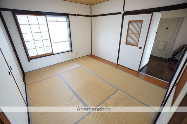 富田第二住宅62棟の内装写真