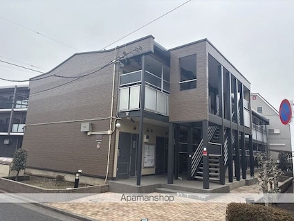 レオパレスカメリア[1K/22.35m2]の外観4