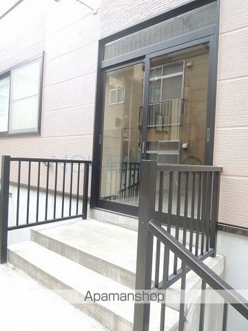ルミエール西町北の玄関写真