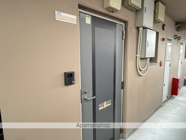 マイルドスメルハイツの玄関写真