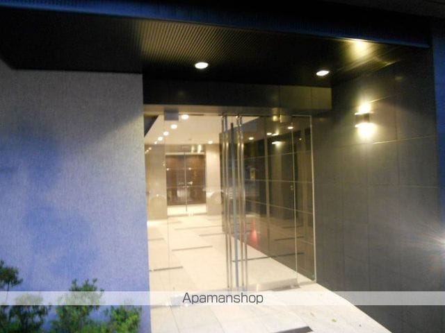 メインステージ錦糸町アヴァンセの玄関写真