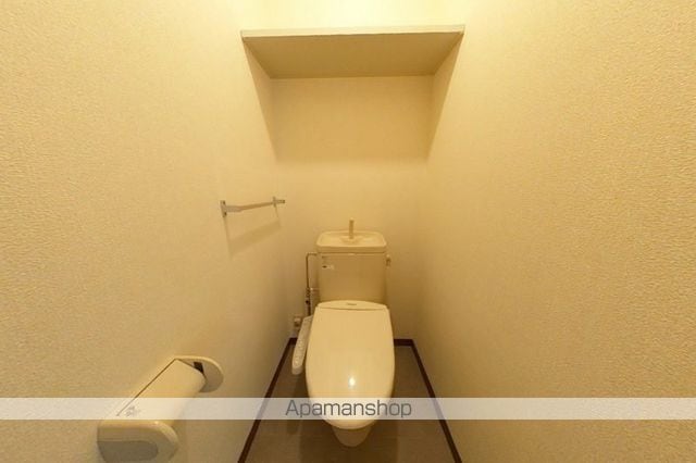 ウィズリーガーデンEの内装写真
