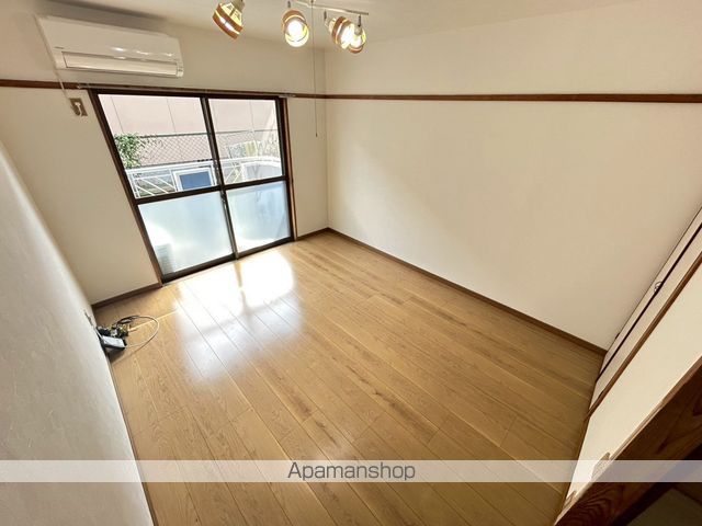 シティハイツ姫城 A・Bの内装写真