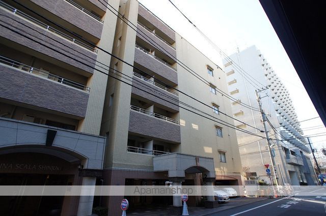 デュオ・スカーラ新宿の外観写真