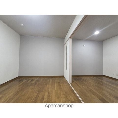 クレセントイグレックIIIの内装写真