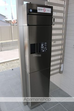ソレイユ沖浦[2LDK/57.8m2]の共用部2