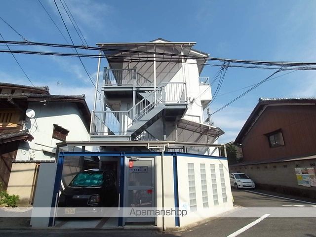 ハイツ岡本の外観写真