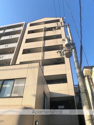 ロイヤルイーストの外観写真