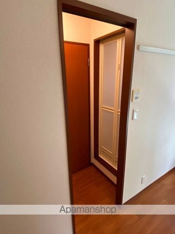 メゾンスール小若江の内装写真