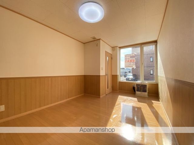 ORANGEぱれっとの内装写真