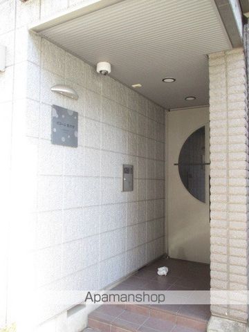 ボヌール高円寺の玄関写真