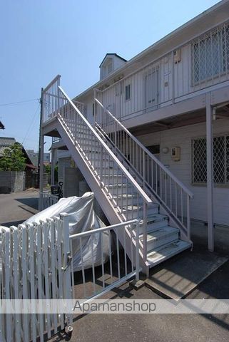 原松ハイツBの玄関写真