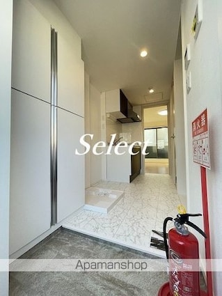 シュガール戸部本町[1K/21.8m2]の玄関