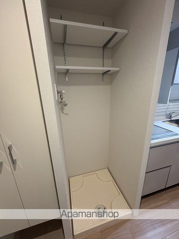 C0MF0RIA LIV大阪本町の内装写真