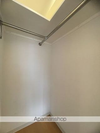 メゾン　ド　銀山[1R/29.3m2]の収納