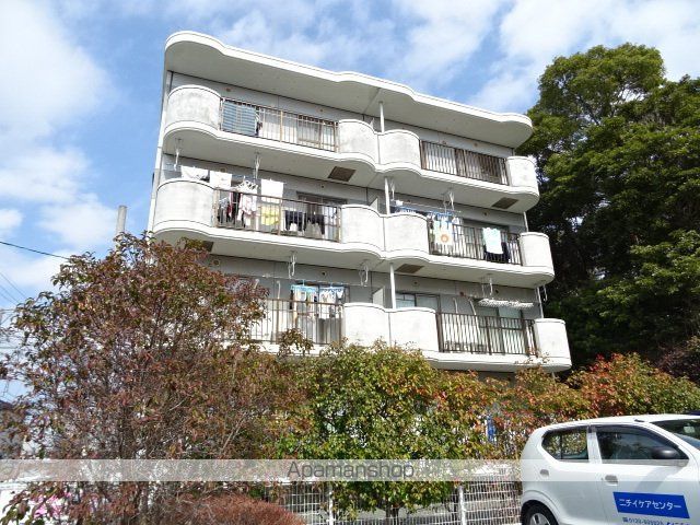 マンションPINOIIの外観写真