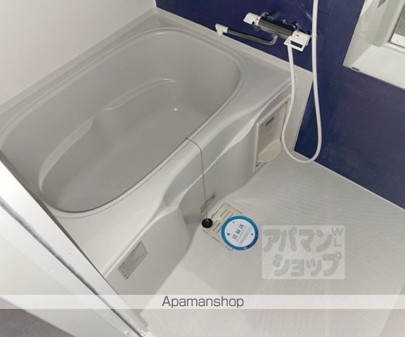 RAN-NIJOの内装写真