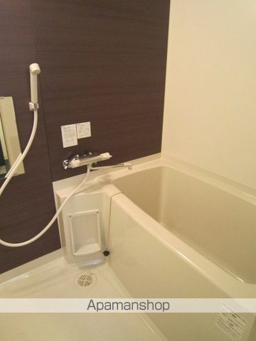 グランドラインの内装写真