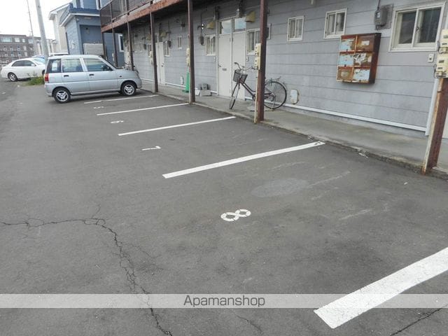 アルマーニTWOのその他写真