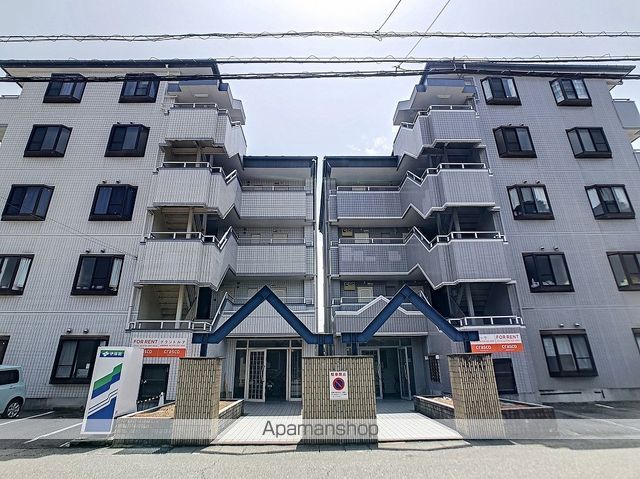 ＩＲいしかわ鉄道 金沢駅 バス乗車時間：33分 最寄りバス停で下車 徒歩2分 5階建 築36年の外観写真