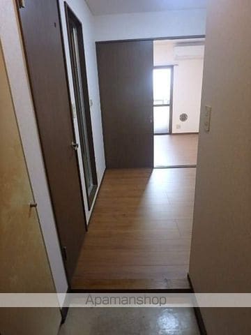 K・Tサンライトの玄関写真