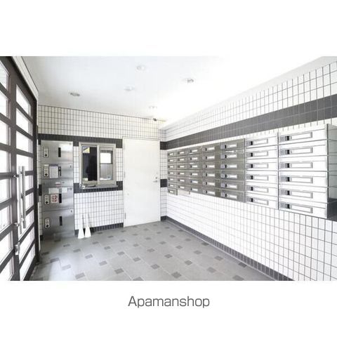パリオ荘園の玄関写真