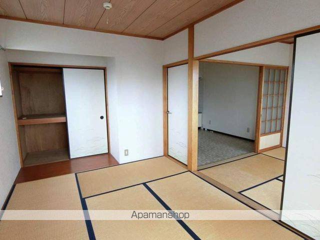 メゾン・ドゥ・レストの内装写真